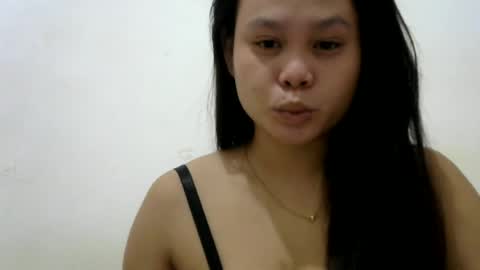 petty_yumii online show from 07/18/26, 06:12
