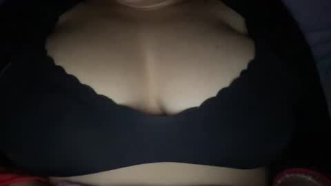 Snapshot of peular chatting on 02/18/26, 08:49 peular online show from 02/18/26, 08:49