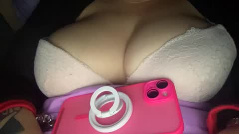 Snapshot of peular chatting on 03/03/26, 09:31 peular online show from 03/03/26, 09:31