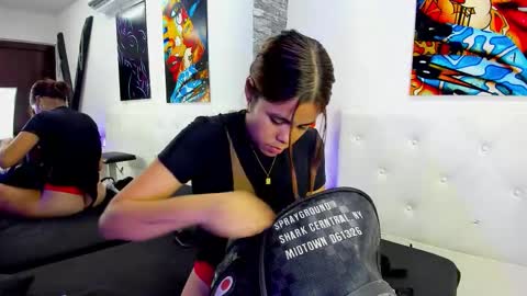 Snapshot of peyton78arantxa chatting on 10/28/25, 09:17 peyton78arantxa online show from 10/28/25, 09:17