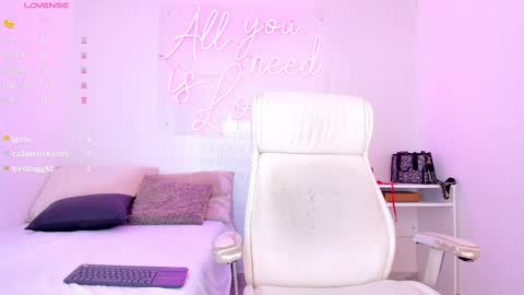 Peyton Rosse online show from 12/11/24, 03:37