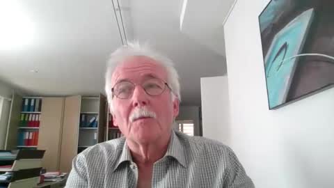 Snapshot of pgroove542707 chatting on 03/05/26, 11:28 pgroove542707 online show from 03/05/26, 11:28