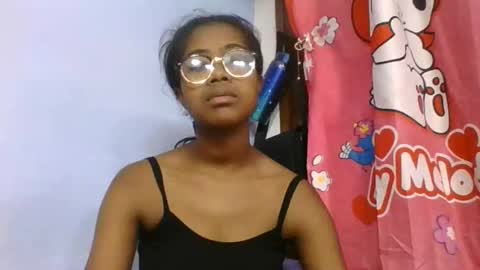 phania185885 online show from 06/09/26, 05:19