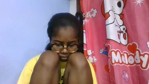 phania185885 online show from 06/12/26, 06:45