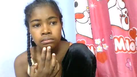 phania185885 online show from 07/15/26, 05:07