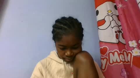 phania185885 online show from 07/27/26, 05:36