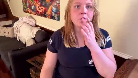 Snapshot of phatassblond chatting on 09/28/25, 04:45 PhatAssBlond online show from 09/28/25, 04:45