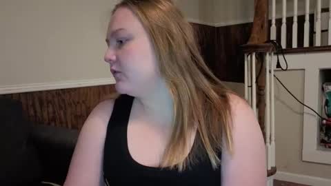 Snapshot of phatassblond chatting on 02/02/26, 04:17 PhatAssBlond online show from 02/02/26, 04:17
