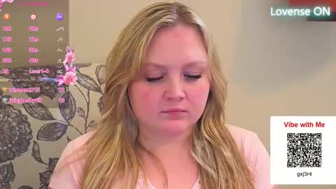 Snapshot of phatassblond chatting on 03/31/26, 05:57 PhatAssBlond online show from 03/31/26, 05:57