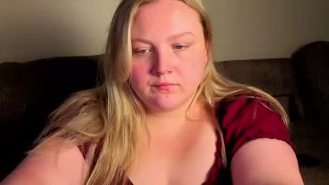 Snapshot of phatassblond chatting on 07/23/26, 08:51 PhatAssBlond online show from 07/23/26, 08:51