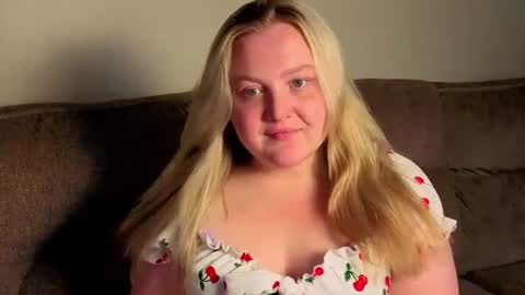 Snapshot of phatassblond chatting on 07/26/26, 06:59 PhatAssBlond online show from 07/26/26, 06:59