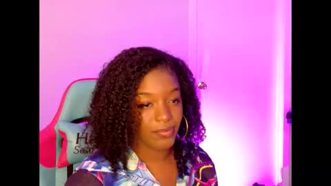 Snapshot of phatjuicypeach chatting on 03/06/26, 12:40 Destiny Adams online show from 03/06/26, 12:40