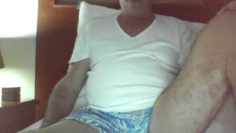 Snapshot of phil279 chatting on 01/03/25, 02:30 Phil online show from 01/03/25, 02:30