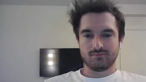 PhilipBorison online show from 09/18/25, 04:14