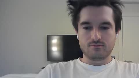 PhilipBorison online show from 12/18/25, 04:40