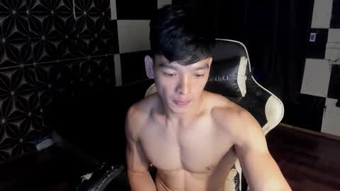 AJ online show from 12/03/25, 09:29