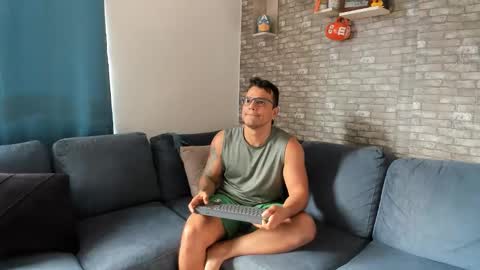 Philipe online show from 10/27/25, 08:57