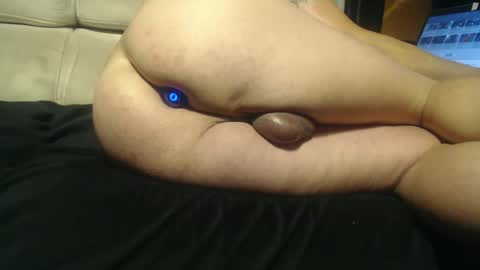 Snapshot of philippevl1975 chatting on 09/15/25, 03:34 philippevl1975 online show from 09/15/25, 03:34