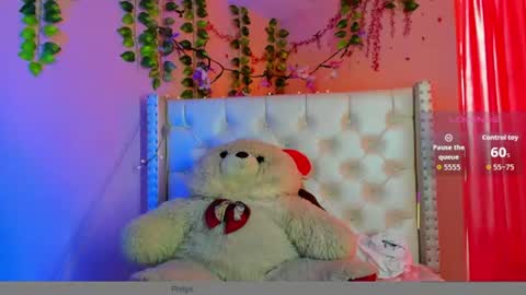 PHILLIP online show from 06/13/26, 03:43