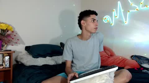 Snapshot of philips_jhon chatting on 06/15/26, 12:13 philips_jhon online show from 06/15/26, 12:13