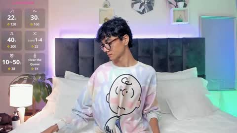 Phillip online show from 10/04/25, 09:46