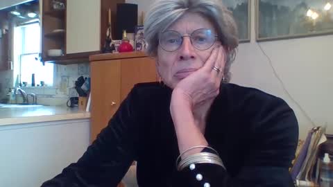 phillipa online show from 01/29/25, 05:13