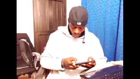 2 pac shakur online show from 01/20/25, 05:15