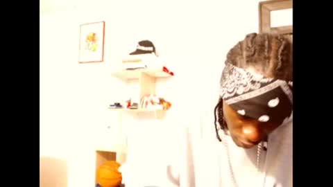 2 pac shakur online show from 02/23/25, 02:18