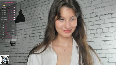 Emilia online show from 01/27/25, 01:48