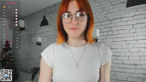 Emilia online show from 01/29/25, 04:05