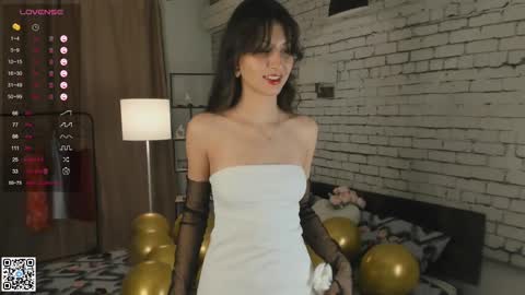 Emilia online show from 03/08/25, 06:26