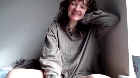 sophie online show from 12/14/24, 02:21