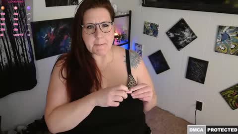 Snapshot of philthyrose469 chatting on 12/13/24, 06:31 Rose online show from 12/13/24, 06:31