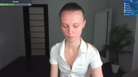 Phoebe online show from 02/21/25, 01:33