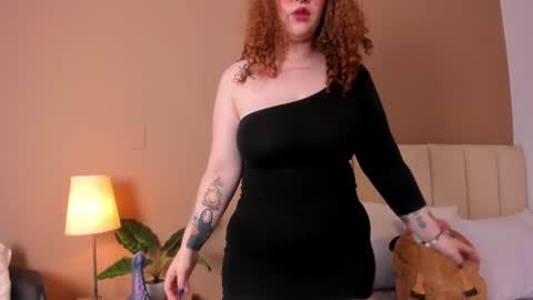 Snapshot of phoenix_angell chatting on 01/11/25, 09:46 Phoenix Angel online show from 01/11/25, 09:46