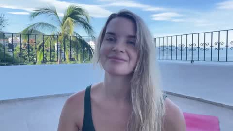 Snapshot of phoenix_taylor chatting on 10/07/25, 02:58 PHOENIX TAYLOR online show from 10/07/25, 02:58