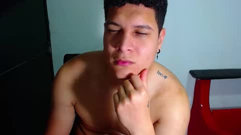 AdnierGnz online show from 02/15/25, 06:55