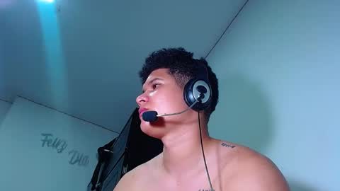 AdnierGnz online show from 03/11/25, 01:23