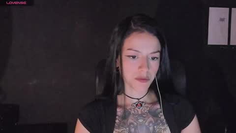 Snapshot of phoenixx_x chatting on 02/23/25, 04:39 phoenixx_x online show from 02/23/25, 04:39