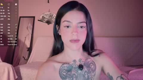 phoenixx_x online show from 08/03/26, 10:13
