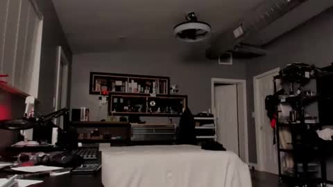 photo1960 online show from 02/07/25, 06:56
