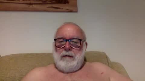 Snapshot of phozzagain chatting on 06/08/26, 05:08 phozzagain online show from 06/08/26, 05:08
