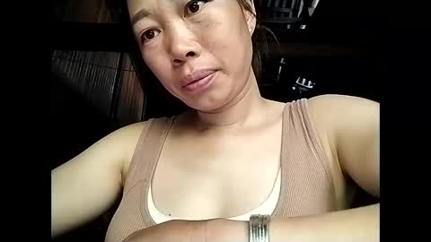 Snapshot of phuong_vietnam chatting on 03/03/26, 05:57 phuong_vietnam online show from 03/03/26, 05:57