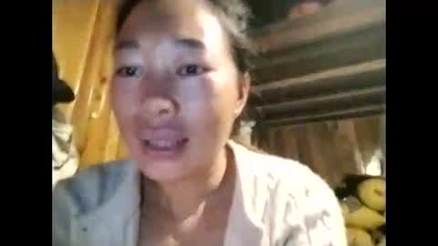 Snapshot of phuong_vietnam chatting on 03/04/26, 12:05 phuong_vietnam online show from 03/04/26, 12:05