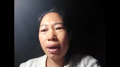 Snapshot of phuong_vietnam chatting on 03/15/26, 11:00 phuong_vietnam online show from 03/15/26, 11:00
