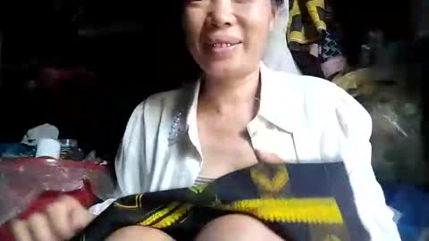 Snapshot of phuong_vietnam chatting on 04/06/26, 08:26 phuong_vietnam online show from 04/06/26, 08:26