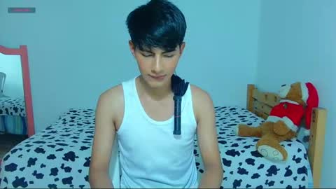 phuwin online show from 06/15/26, 05:42