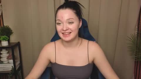 Snapshot of phyllisheart chatting on 11/11/25, 05:46 Lora black and Lili blonde welcome you here online show from 11/11/25, 05:46