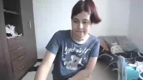 izzy online show from 05/03/26, 04:24