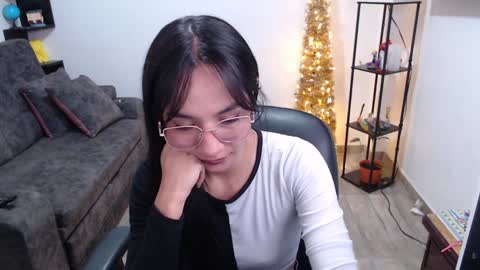 Pia  online show from 12/11/24, 08:50